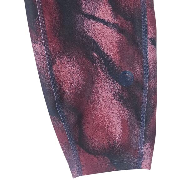 LL Bean Women's High-Rise 7/8 Print Leggings Intensity Multicolor Blossom Size M - Picture 2 of 4